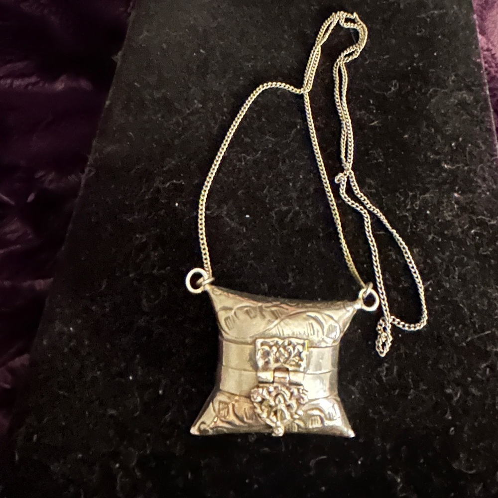 🔥SALE🔥Antique Victorian Silver Plate Reliquary Trinket Box... - Picture 6 of 10